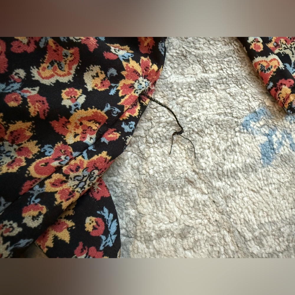 Jason Wu x RTR Floral Top - Picture 9 of 11